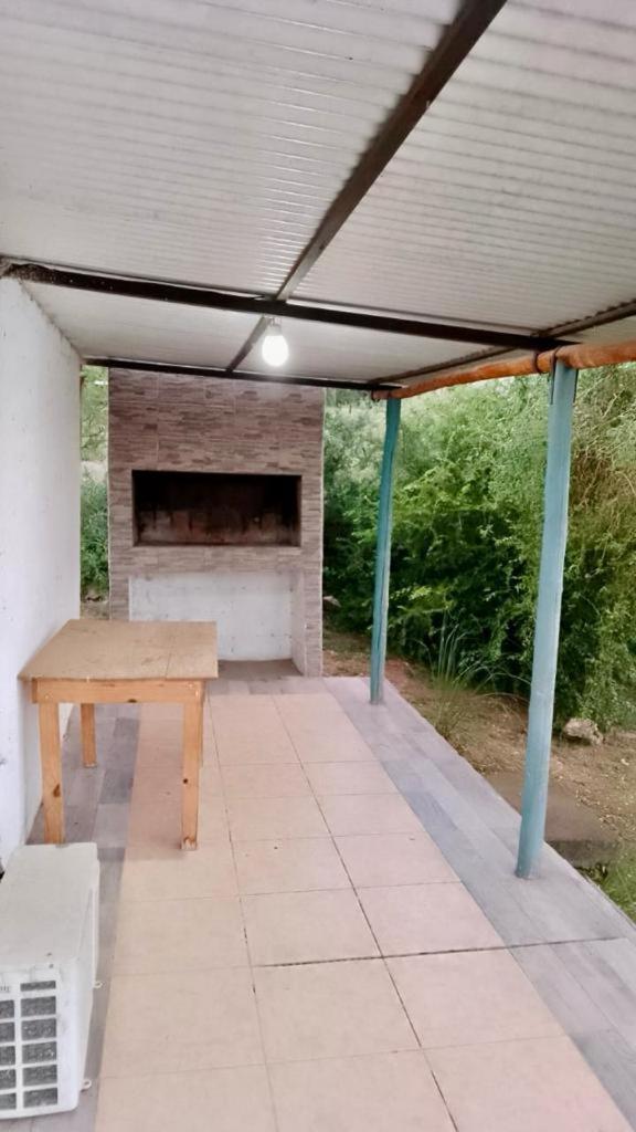 El Rincon De Jose Luis - Cabanas Y Restaurante Tanti Eksteriør bilde