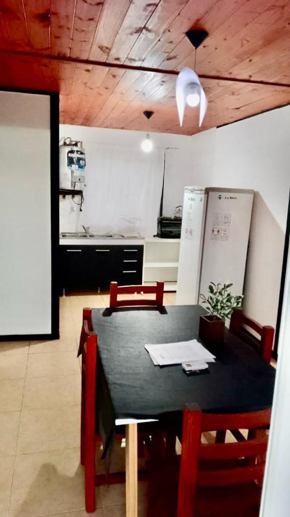 El Rincon De Jose Luis - Cabanas Y Restaurante Tanti Eksteriør bilde