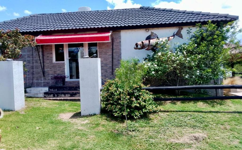 El Rincon De Jose Luis - Cabanas Y Restaurante Tanti Eksteriør bilde